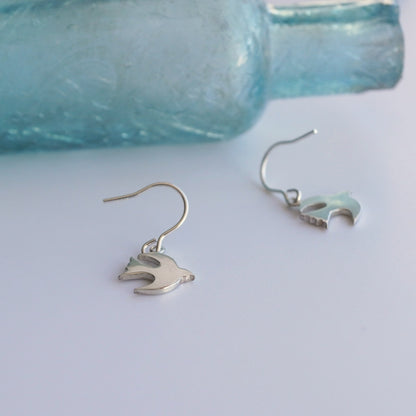 【Bird Charm】はばたく鳥のピアス