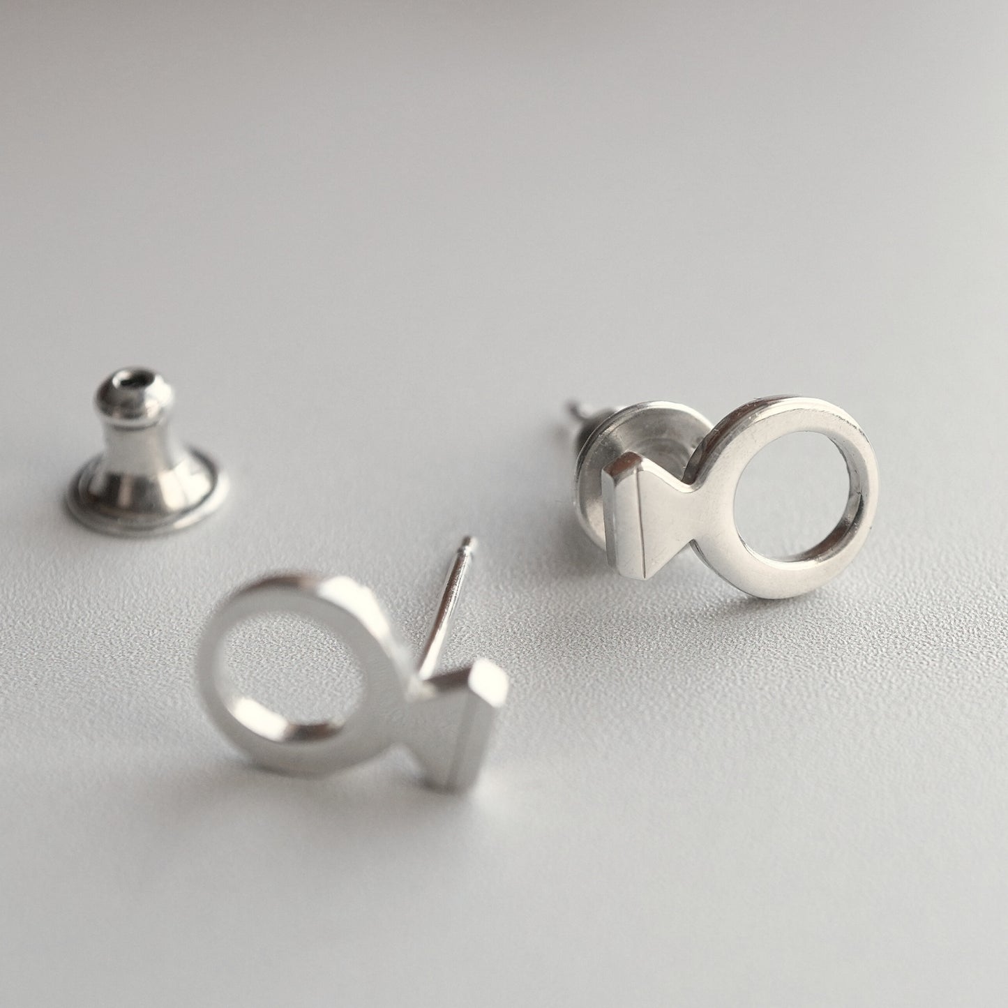 【Mimi Ring】ダイヤモンドモチーフ　ピアス