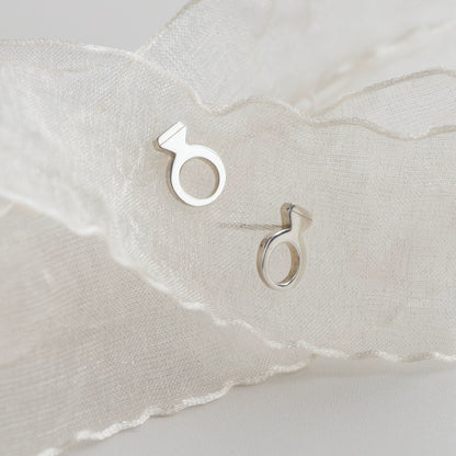 【Mimi Ring】ダイヤモンドモチーフ　ピアス