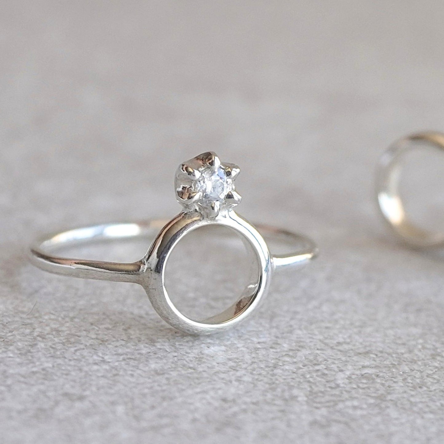 【Mimi Ring】六本爪正面ベビーリング　リング